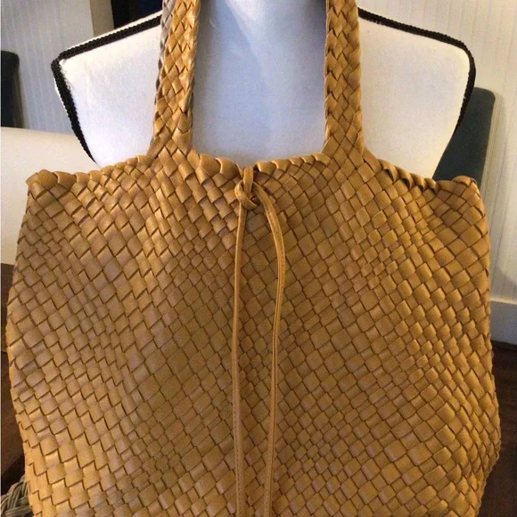 Woven Tan Tote Bag - Picture 1 of 10